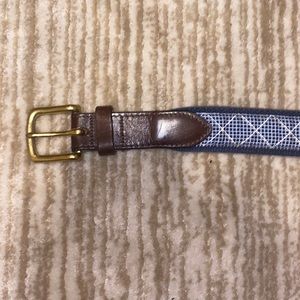 Vineyard Vines Size 40 belt